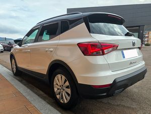 Seat Arona TSI 110CV. STYLE PLUS E6 IMPECABLE Y MUY EQUIPADO  - Foto 6