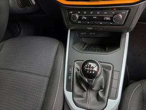 Seat Arona TSI 110CV. STYLE PLUS E6 IMPECABLE Y MUY EQUIPADO  - Foto 14