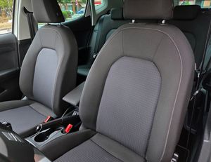 Seat Arona TSI 110CV. STYLE PLUS E6 IMPECABLE Y MUY EQUIPADO  - Foto 17