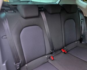 Seat Arona TSI 110CV. STYLE PLUS E6 IMPECABLE Y MUY EQUIPADO  - Foto 20