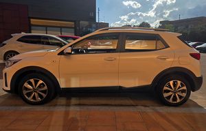 Kia Stonic 1.2 DPI 84CV. CONCEPT E6 MUY BUEN ESTADO  - Foto 8