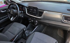 Kia Stonic 1.2 DPI 84CV. CONCEPT E6 MUY BUEN ESTADO  - Foto 10