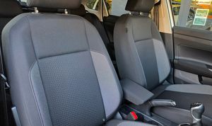 Volkswagen Taigo TSI 110CV. LIFE TSI 110CV. LIFE, MUY BUEN ESTADO Y MUY EQUIPADO  - Foto 15
