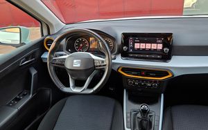 Seat Arona TSI 110cv. STYLE E6 TSI 110cv. STYLE E6 IMPECABLE Y MUY EQUIPADO  - Foto 12