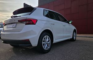 Skoda Fabia MPI 80cv. AMBITION MPI 80cv. AMBITION, MUY EQUIPADO Y MUY BUEN ESTADO  - Foto 5