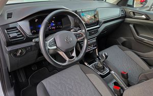 Volkswagen T-Cross TSI 95CV. LIFE E6 TSI 95cv. LIFE IMPECABLE Y MUY EQUIPADO  - Foto 13