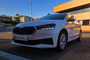 Skoda Fabia TSI 95cv. AMBITION TSI 95cv. AMBITION IMPECABLE Y MUY EQUIPADO  - Foto 4