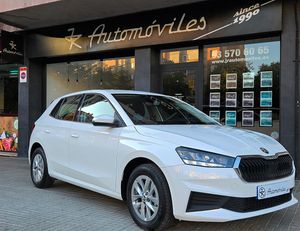 Skoda Fabia TSI 95cv. AMBITION TSI 95cv. AMBITION IMPECABLE Y MUY EQUIPADO  - Foto 2