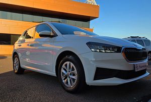 Skoda Fabia TSI 95cv. AMBITION TSI 95cv. AMBITION IMPECABLE Y MUY EQUIPADO  - Foto 3