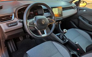 Renault Clio EVOLUTION 1.5 DCI 100CV. E6 EVOLUTION 1.5 DCI 100CV. MUY BUEN ESTADO Y MUY EQUIPADO  - Foto 13