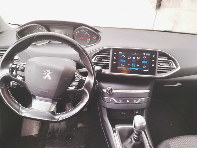 Peugeot 308 SW 1.5 BlueHDI STYLE   - Foto 13