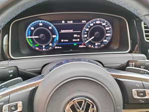 Volkswagen Golf  GTE 1.4 BlueMotion   - Foto 14