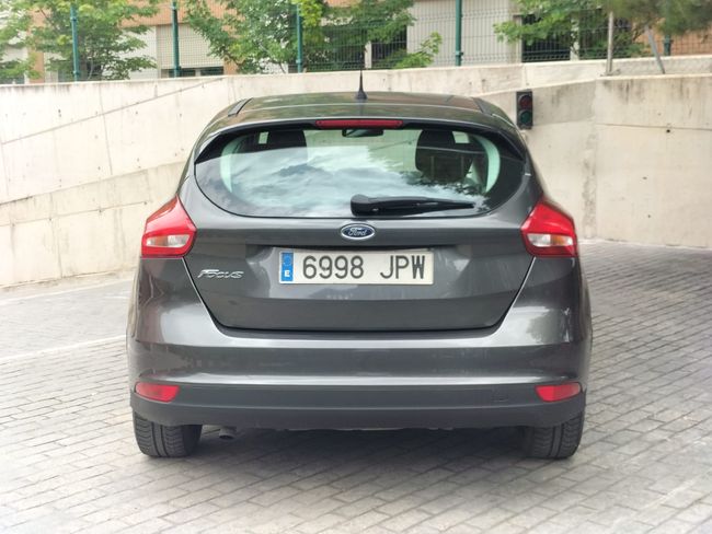 Ford Focus 1.5 TDCI E6 TREND   - Foto 8