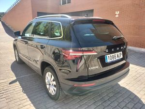 Skoda Karoq 2.0 TDI AMBITION   - Foto 4