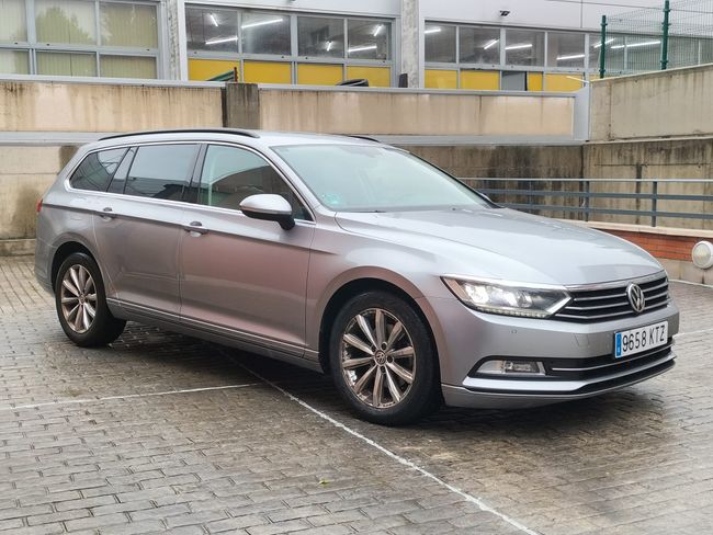 Volkswagen Passat Variant 2.0 TDI ADVANCE DSG   - Foto 6