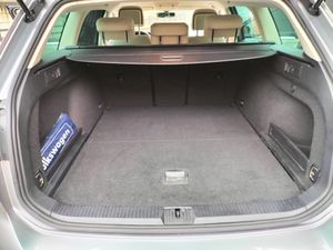 Volkswagen Passat Variant 2.0 TDI ADVANCE DSG   - Foto 15