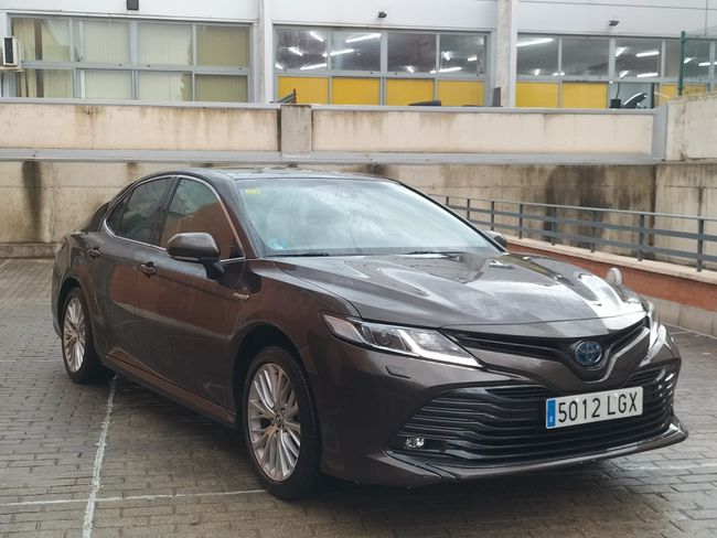 Toyota Camry Hybrid 2.5 220H ADVANCE   - Foto 3