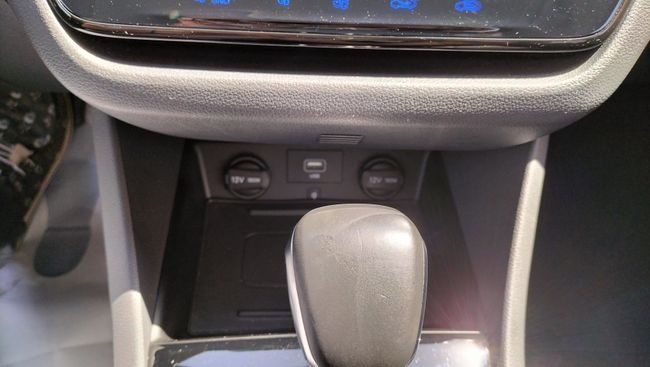 Hyundai IONIQ 1.6 GDI PHEV TECNO DT   - Foto 17