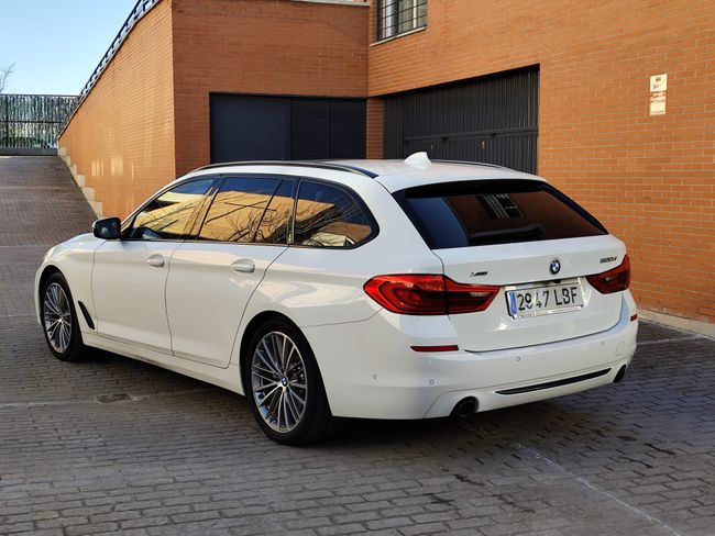 BMW Serie 5 Touring 520 dA xDRIVE   - Foto 6