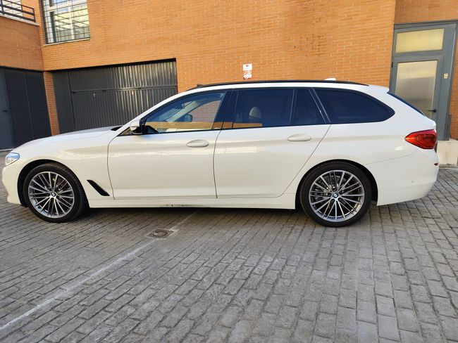 BMW Serie 5 Touring 520 dA xDRIVE   - Foto 9