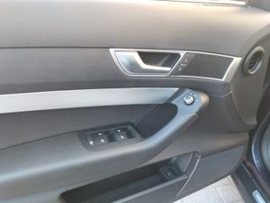 Audi A6 2.0 TDI MULTITRONIC   - Foto 10