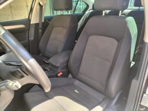 Volkswagen Passat 1.6 TDI DSG ADVANCE   - Foto 4