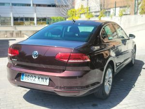 Volkswagen Passat 1.6 TDI DSG ADVANCE   - Foto 14