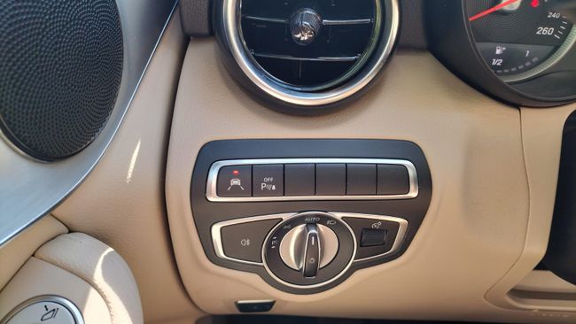 Mercedes Clase GLC CLASS 220d 4 MATIC   - Foto 9