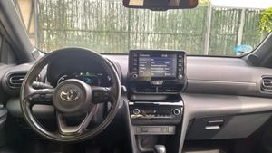 Toyota Yaris Cross 120H e-CVT Active Tech   - Foto 9