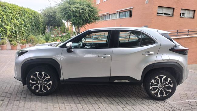 Toyota Yaris Cross 120H e-CVT Active Tech   - Foto 4
