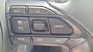 Toyota Yaris Cross 120H e-CVT Active Tech   - Foto 12