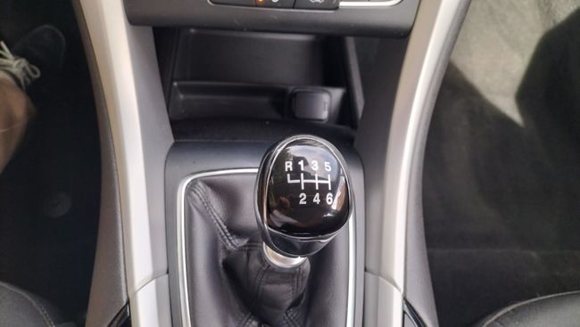 Ford Mondeo 2.0 TDCI SPORTBREAK TREND   - Foto 15
