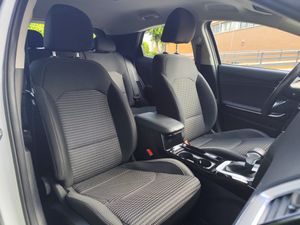 Kia XCeed 1.6 GDI PHEV e-Drive   - Foto 18