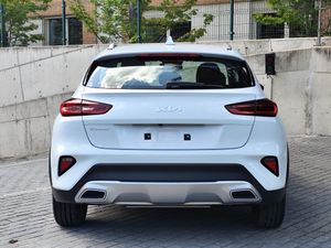Kia XCeed 1.6 GDI PHEV e-Drive   - Foto 9