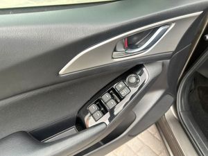 Mazda 3 2.0L SKYACTIV-G   - Foto 9