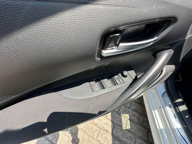Toyota Corolla 1.8 125H ACTIVE E-CVT   - Foto 9