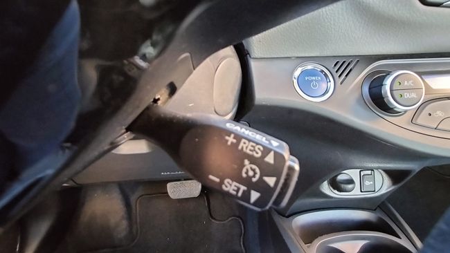 Toyota Yaris 100H 1.5 ACTIVE HYBRID   - Foto 12