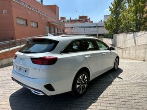 Kia Ceed 1.6 GDI PHEV e-Drive   - Foto 6