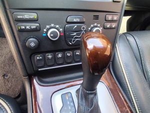 Volvo XC90 2.4 D5 AWD EXECUTIVE   - Foto 4