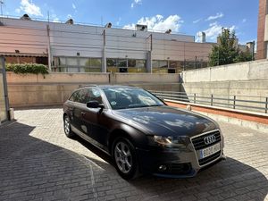 Audi A4 2.0 TDI AVANT MULTITRONIC   - Foto 5