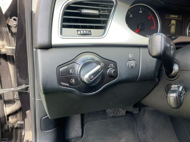 Audi A4 2.0 TDI AVANT MULTITRONIC   - Foto 10