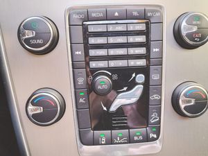 Volvo XC60 2.4 D5 AWD MOMENTUM   - Foto 14