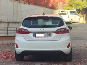Ford Fiesta 1.1 PFI GLP TREND 5 PUERTAS   - Foto 5