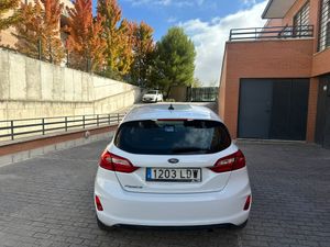 Ford Fiesta 1.1 PFI GLP TREND 5 PUERTAS   - Foto 7