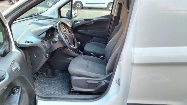 Ford Transit Courier 1.5 TDCI E6 TREND   - Foto 11