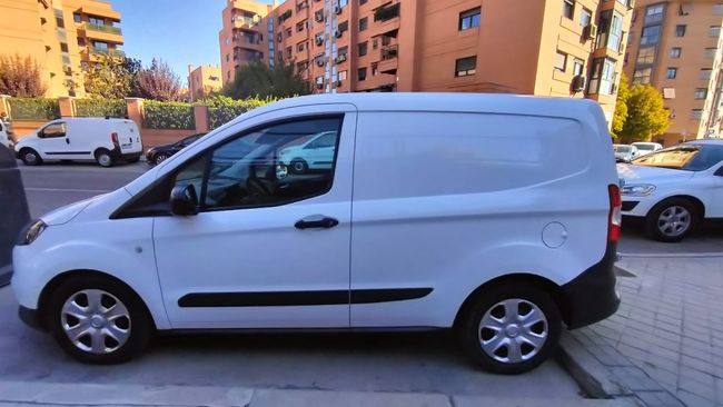 Ford Transit Courier 1.5 TDCI E6 TREND   - Foto 4