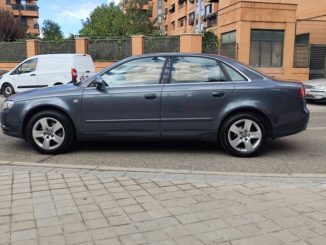 Audi A4 2.0 TDI   - Foto 8
