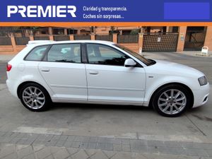 Audi A3 2.0 TDI S-LINE SPORTBACK   - Foto 2