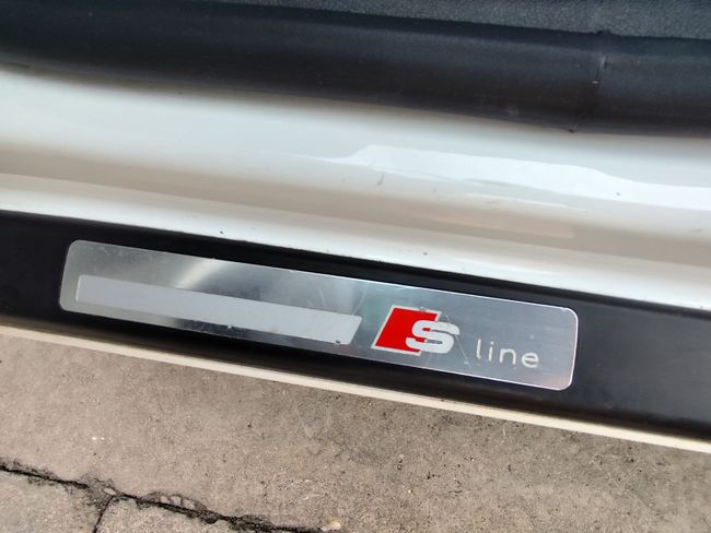 Audi A3 2.0 TDI S-LINE SPORTBACK   - Foto 10