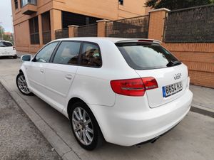 Audi A3 2.0 TDI S-LINE SPORTBACK   - Foto 5